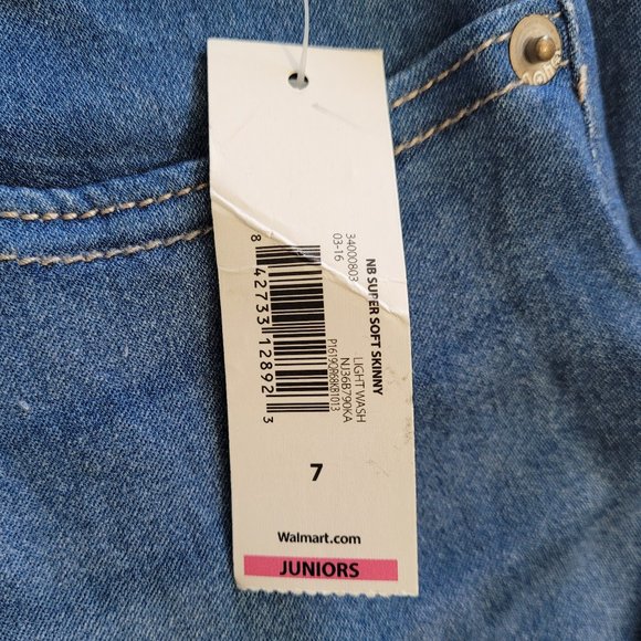 No Boundaries size 7 jeans - Picture 3 of 4